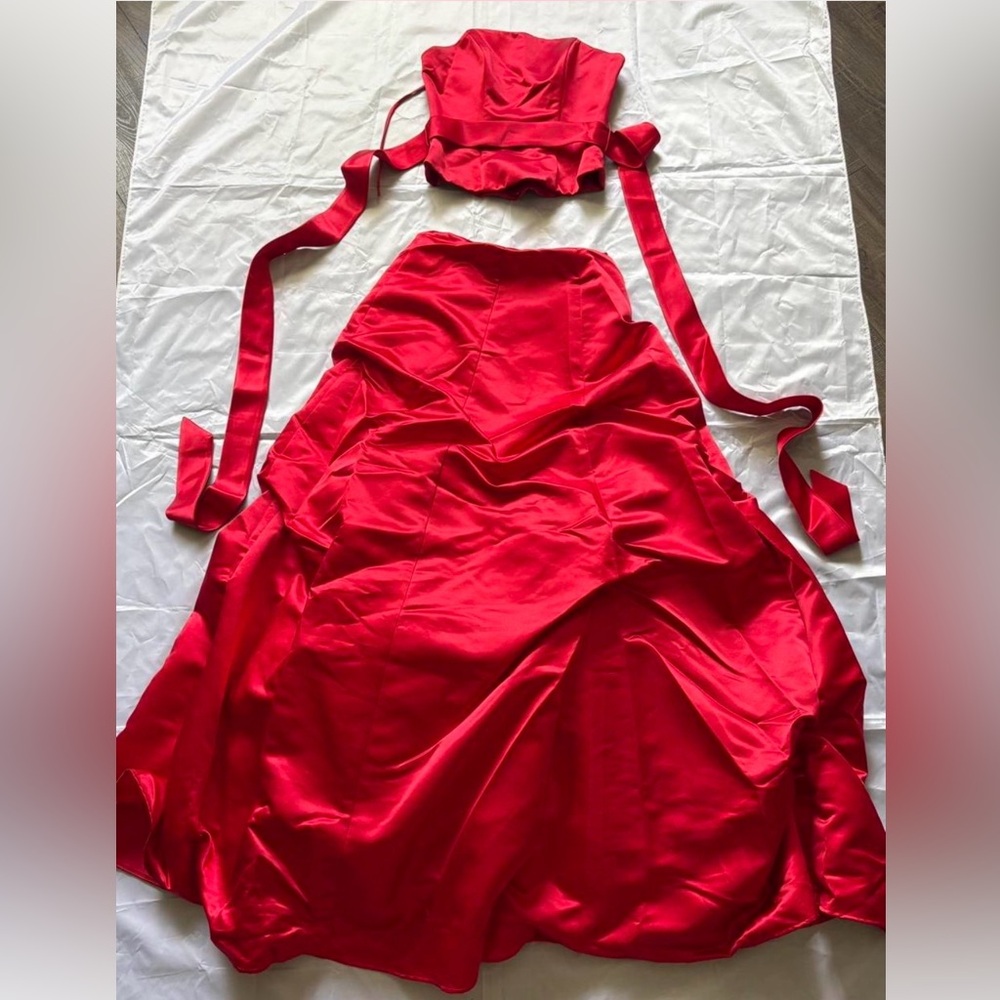 Vintage Alexia Designs Two Piece Vibrant Red Dress